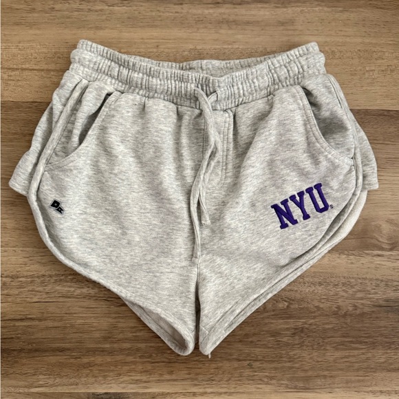 HYPE & VICE NYU Logo Sweatshorts Grey Small - Picture 3 of 7